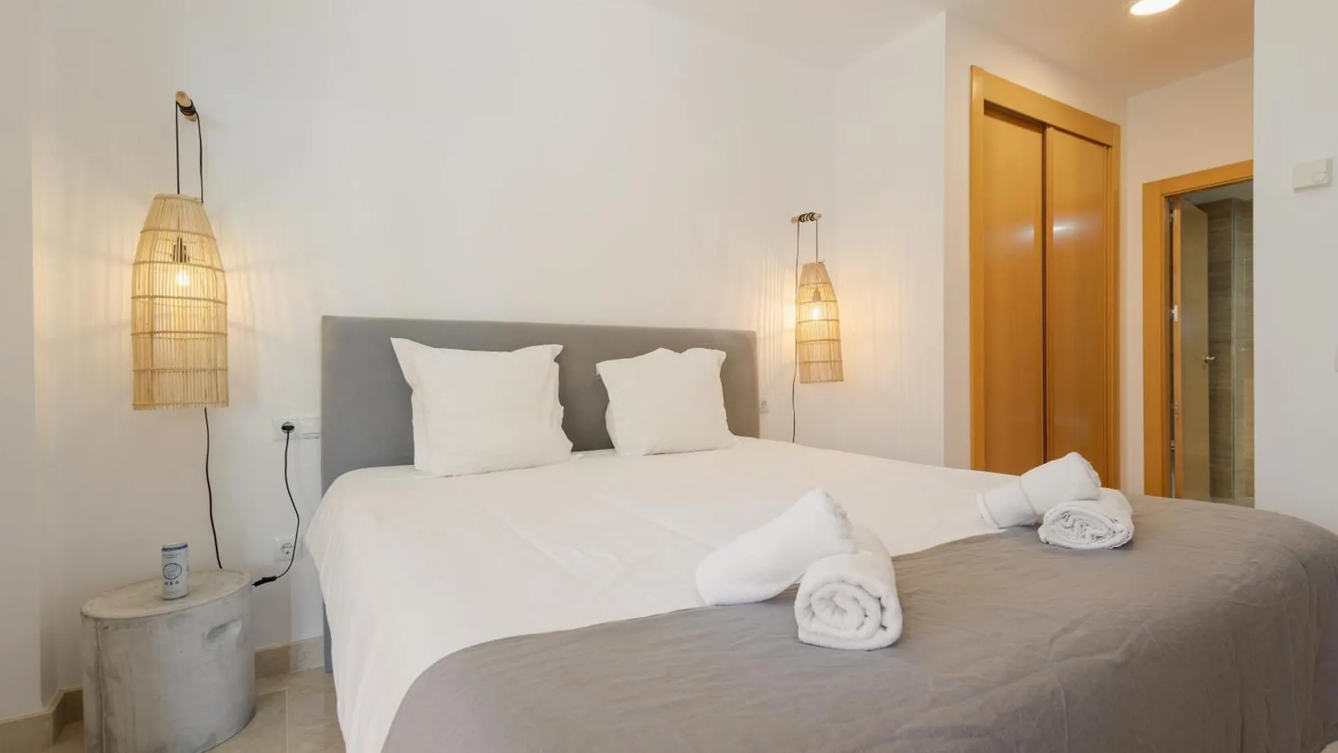 Modern And Luxurious Holiday Home With Sea Views In Benahavis Estepona 0*,  Spain